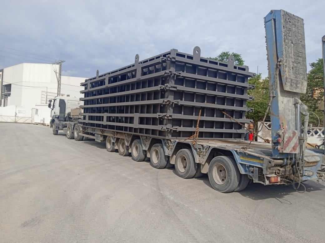 Fabrication d'un coffrage métallique modulaire pour bloc en béton préfabriqué de type 2